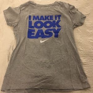 Nike I Make It Look Easy Shirt L